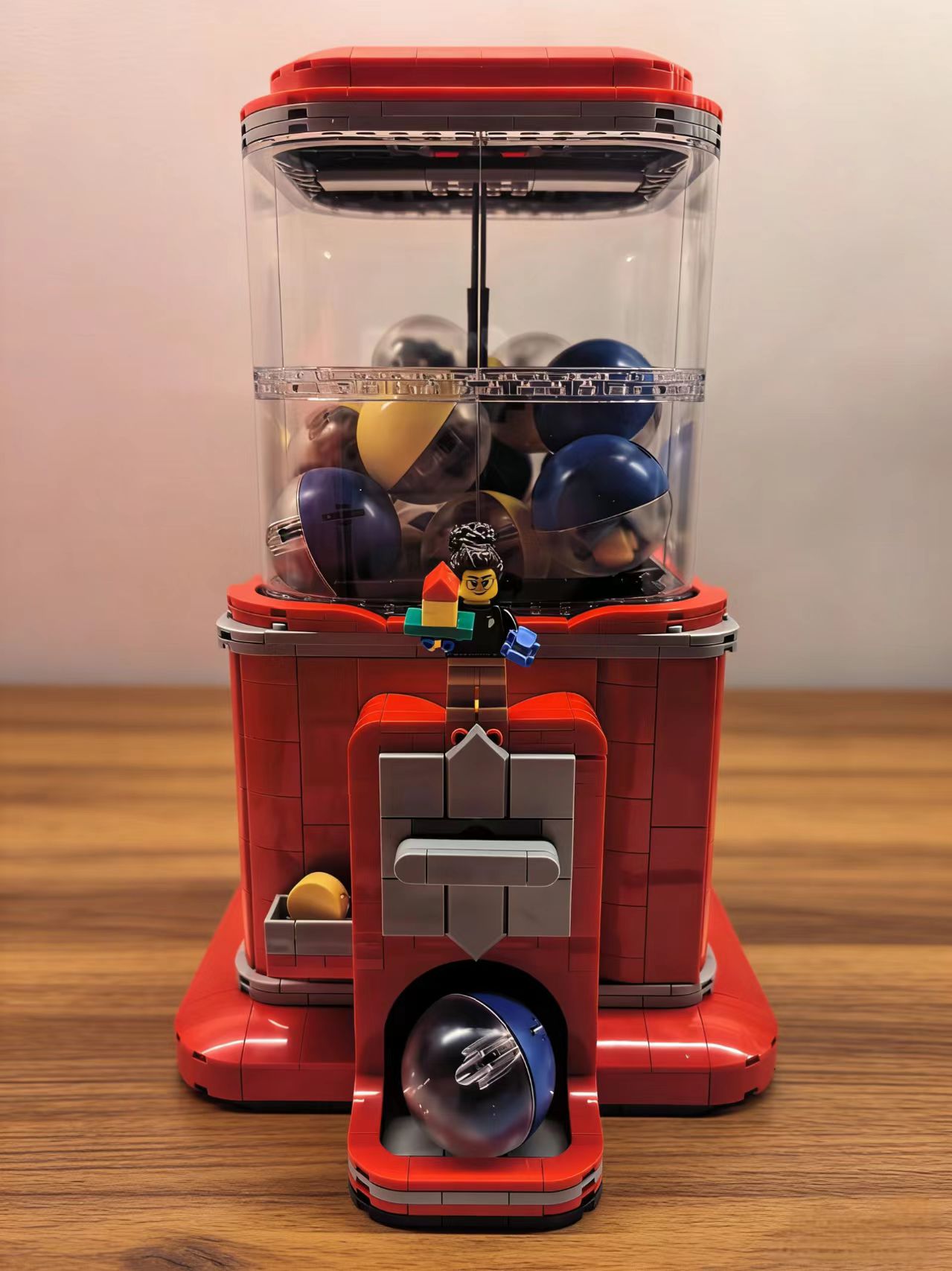MOC Coin-operated Vending Mach - Coin Pusher Machine recension och pris