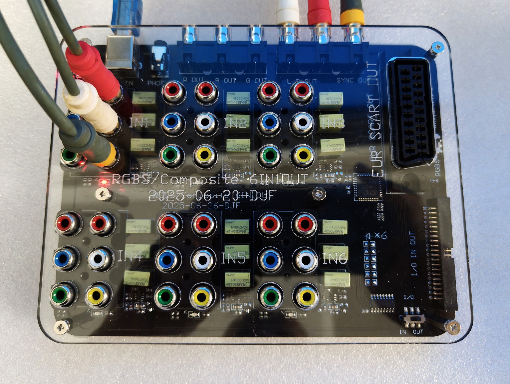 RGBS Automatic 6 In 1 Out Dist - Arcade Button Pcb recension och pris